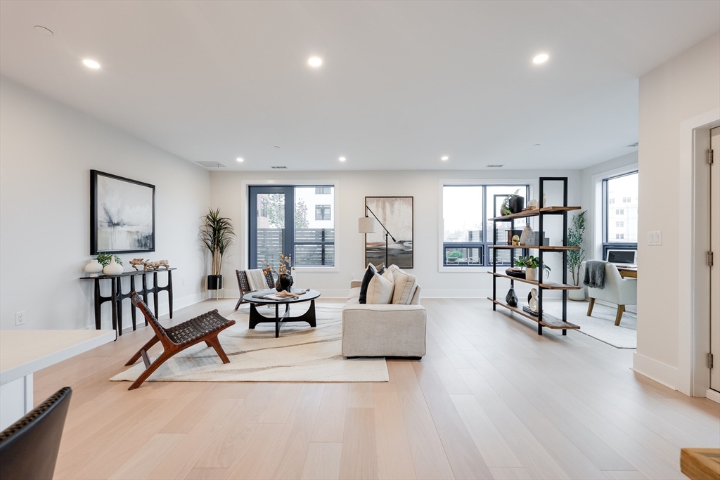 62 Foundry St #402 Wakefield, MA 01880