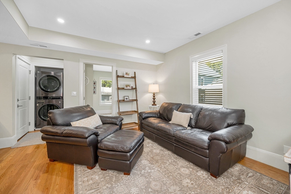 6 Nelly St #1 Wakefield, MA 01880