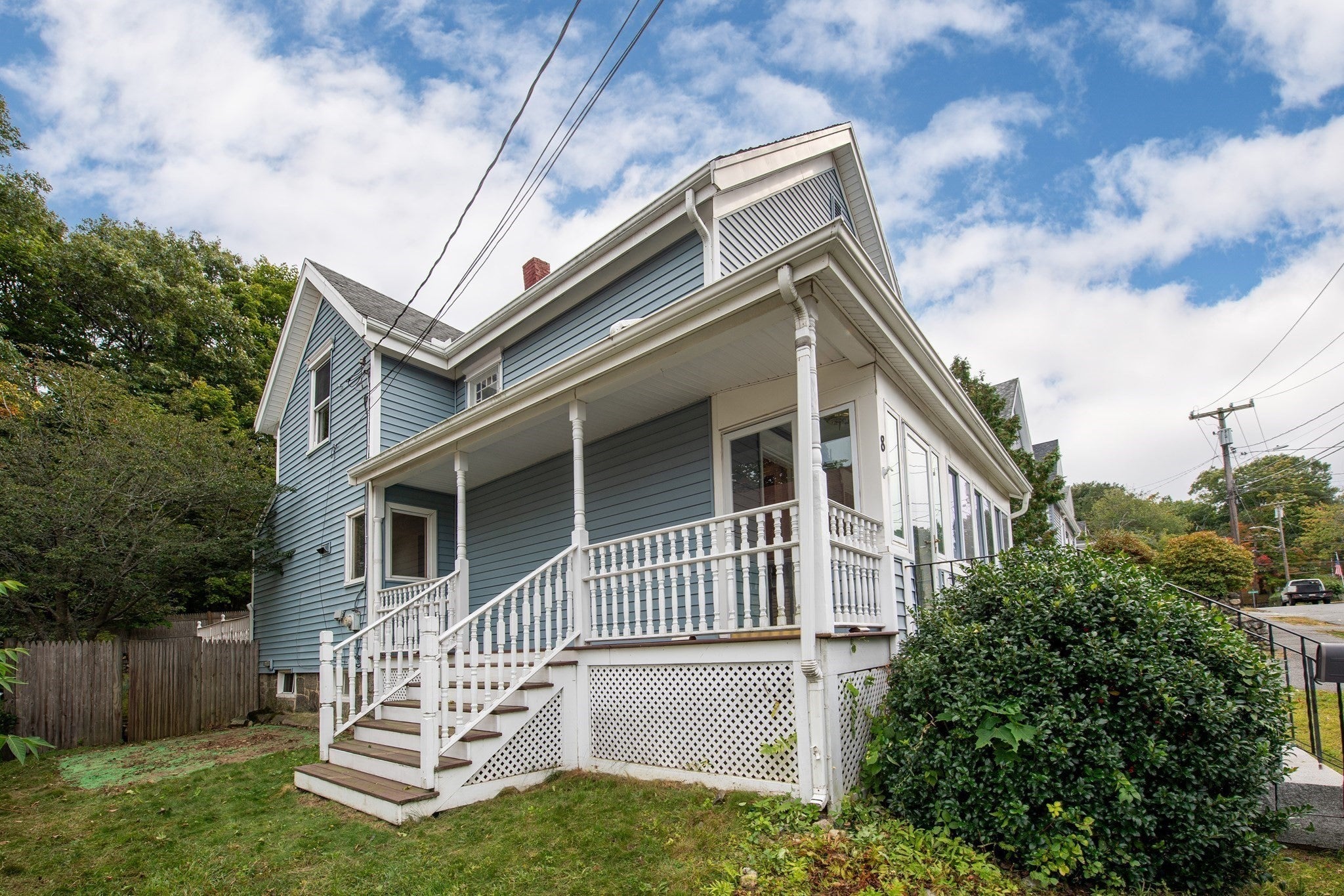 8 Birch Hl Ave Wakefield, MA 01880