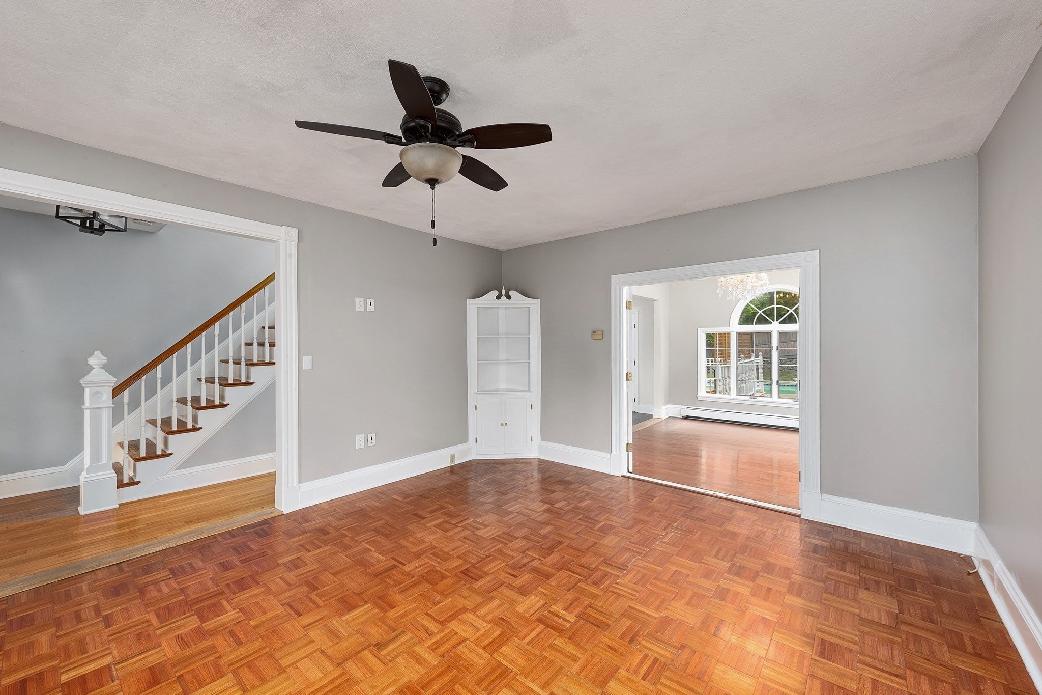 8 Birch Hl Ave Wakefield, MA 01880