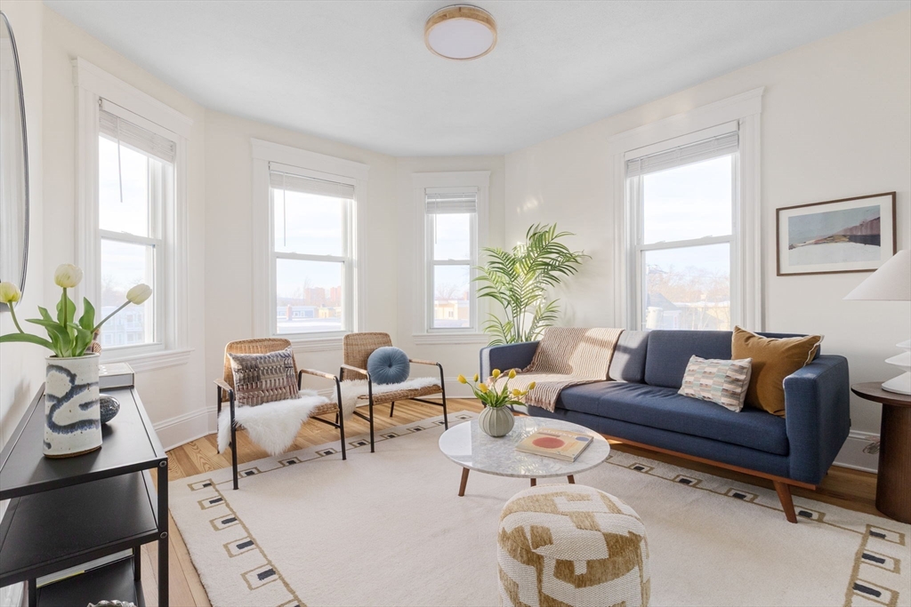 20 Tierney St #3 Cambridge, MA 02138