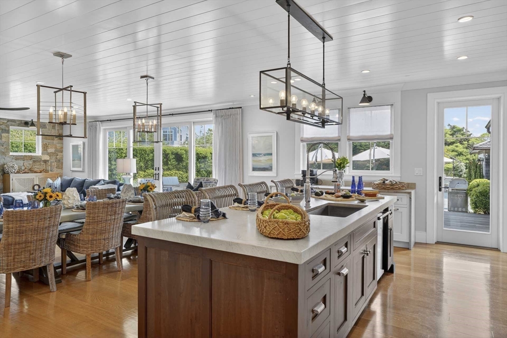 17 Katama Pt Edgartown, MA 02539