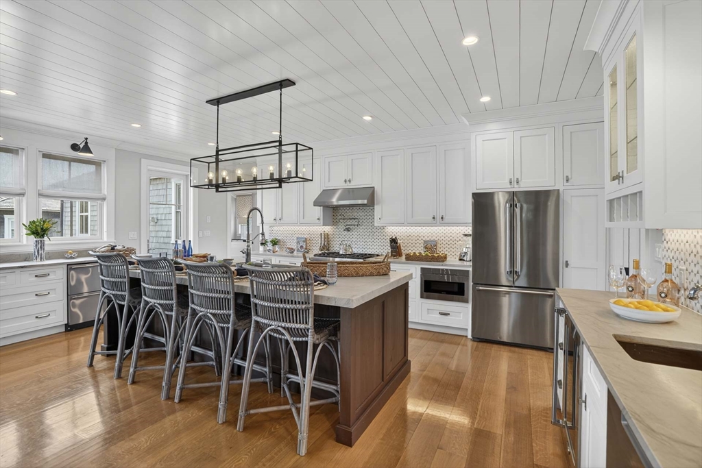 17 Katama Pt Edgartown, MA 02539