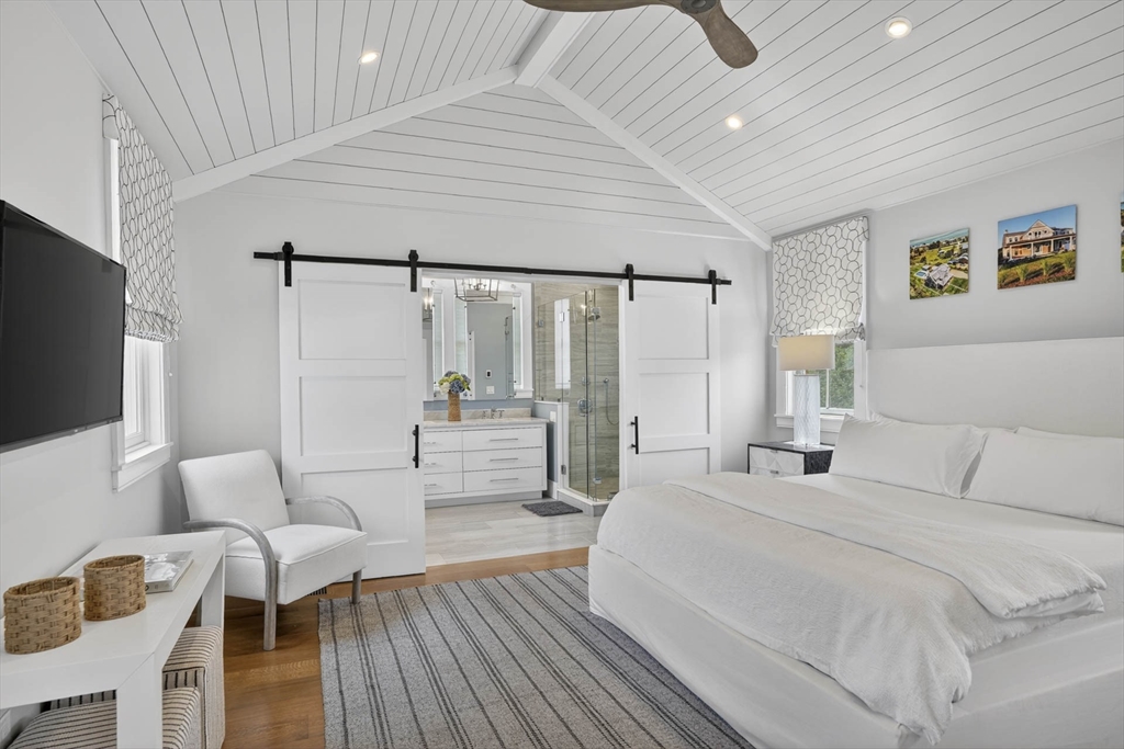 17 Katama Pt Edgartown, MA 02539