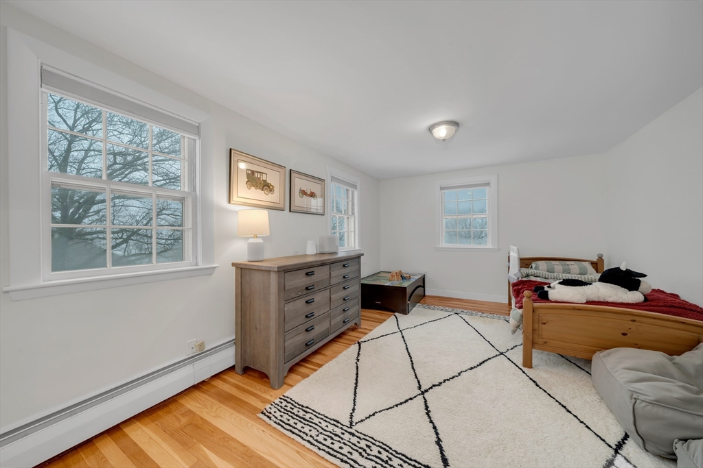 17 Wakefield St Reading, MA 01867
