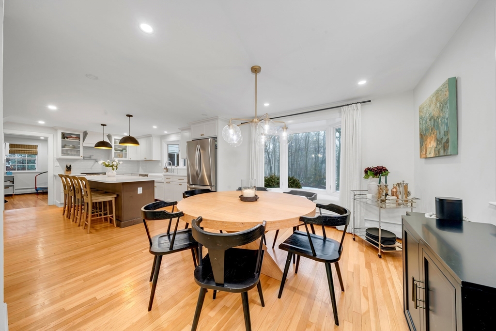 17 Wakefield St Reading, MA 01867