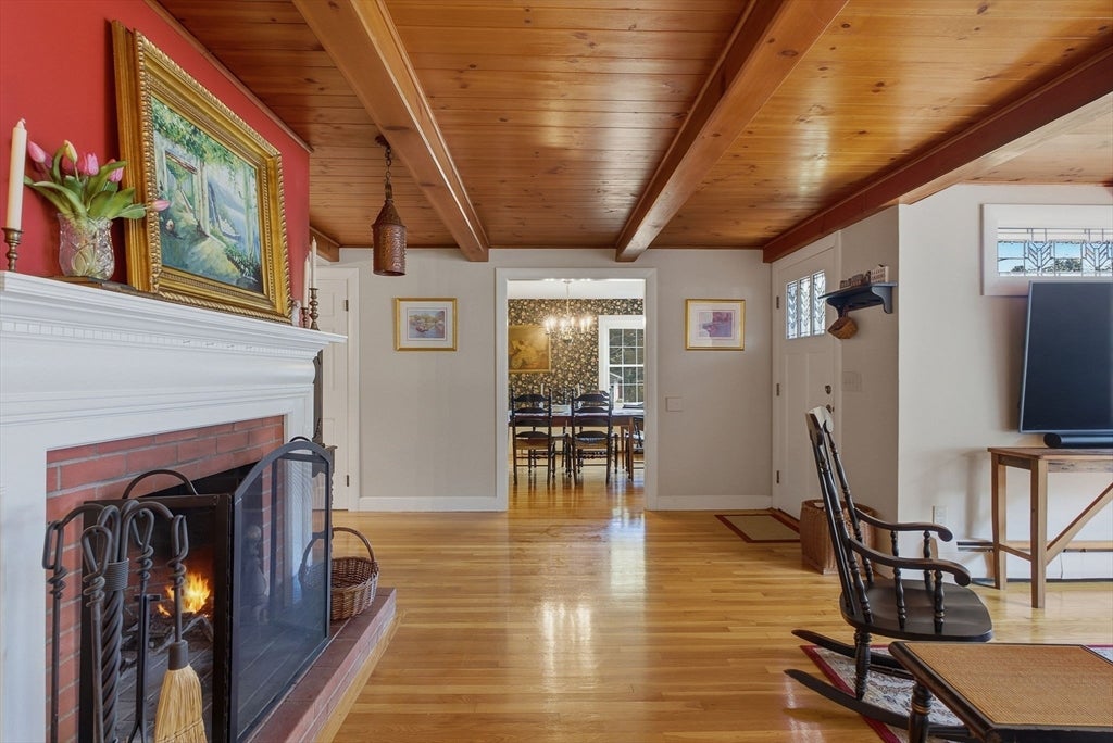 41 Brk St Wakefield, MA 01880