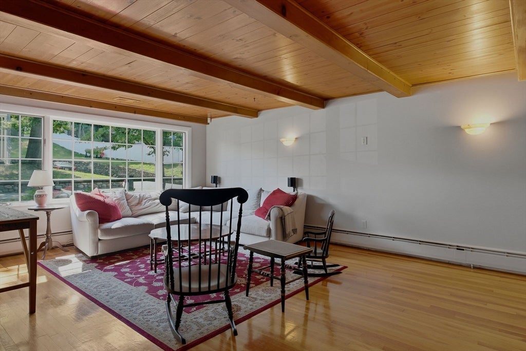 41 Brk St Wakefield, MA 01880