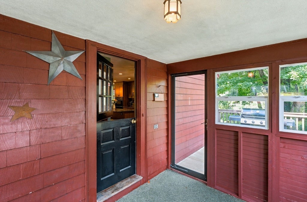 41 Brk St Wakefield, MA 01880