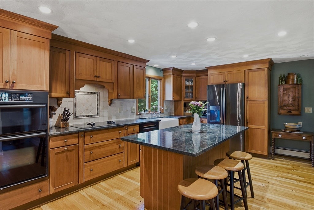 41 Brk St Wakefield, MA 01880