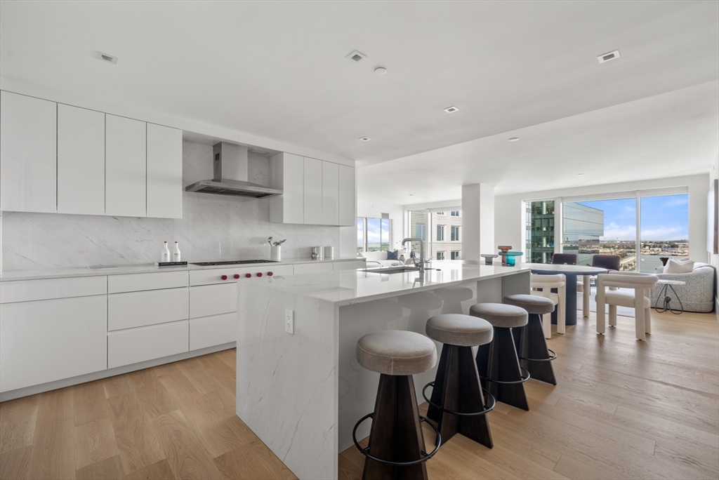 150 Seaport Blvd #15CD Boston, MA 02210 150 Seaport Blvd #15CD Boston, MA 02210