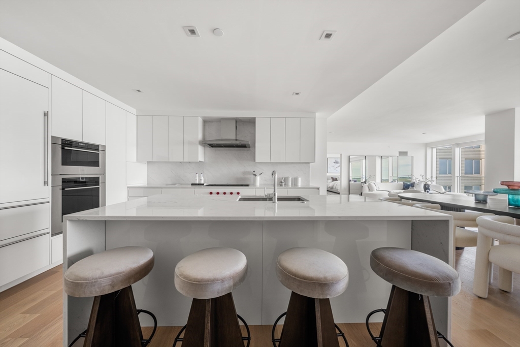 150 Seaport Blvd #15CD Boston, MA 02210 150 Seaport Blvd #15CD Boston, MA 02210