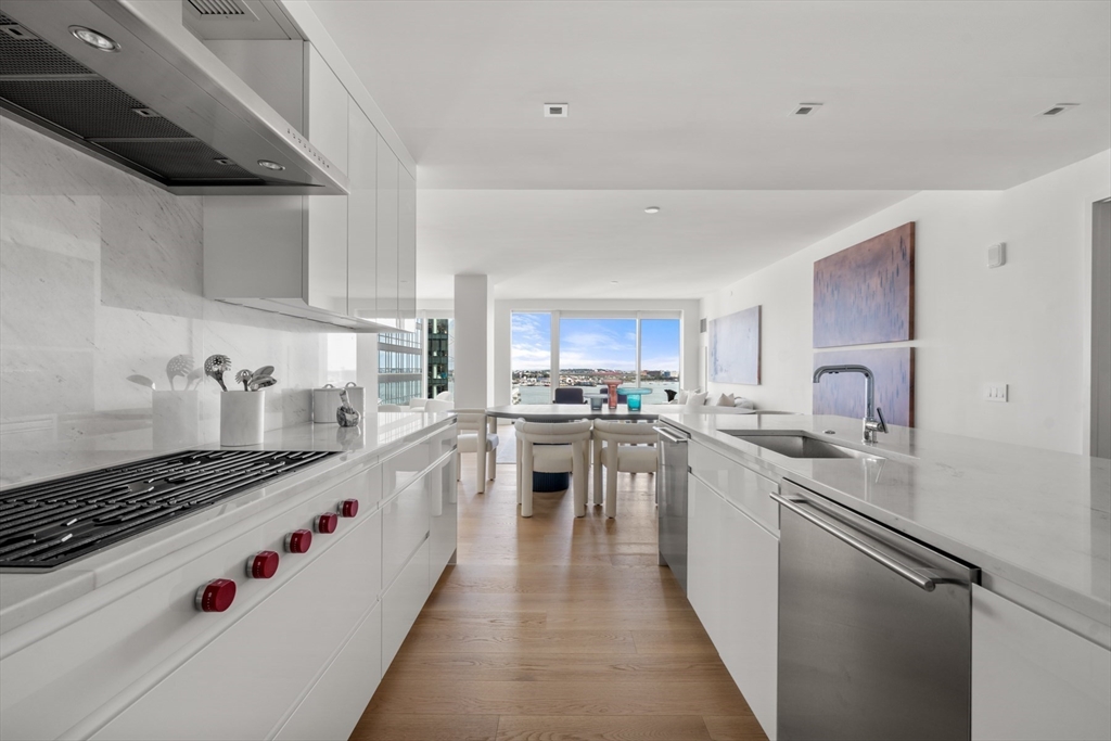 150 Seaport Blvd #15CD Boston, MA 02210 150 Seaport Blvd #15CD Boston, MA 02210