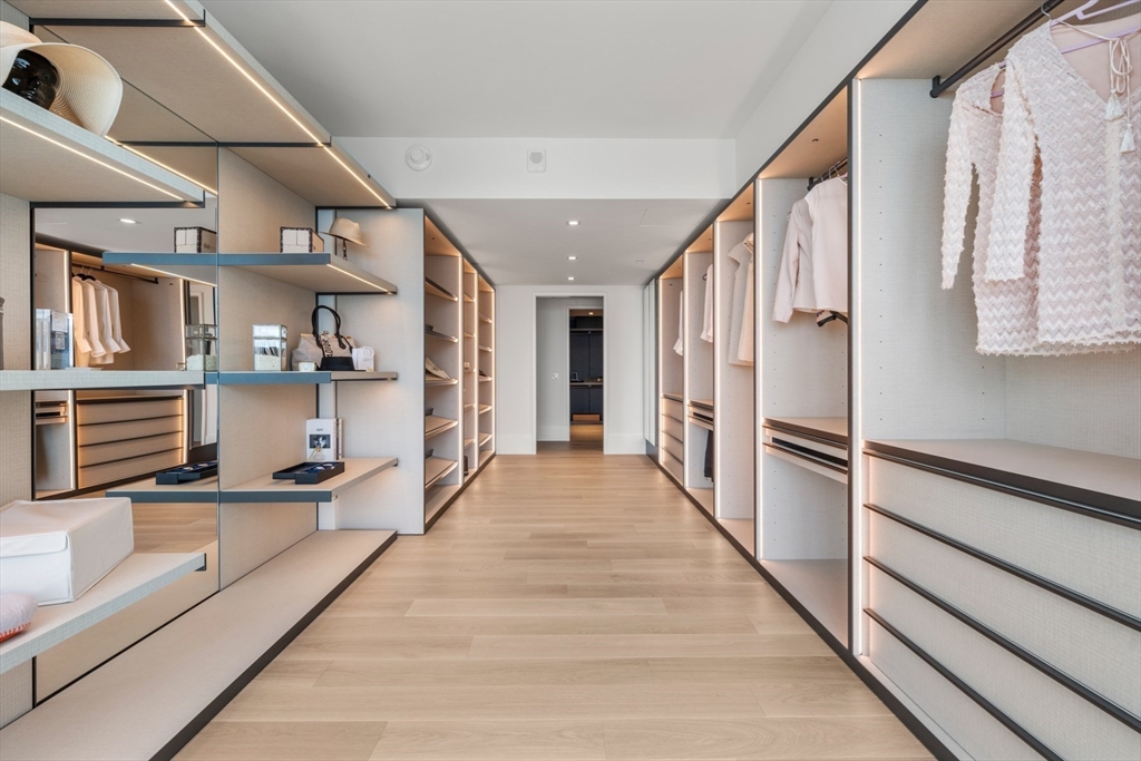 150 Seaport Blvd #15CD Boston, MA 02210 150 Seaport Blvd #15CD Boston, MA 02210