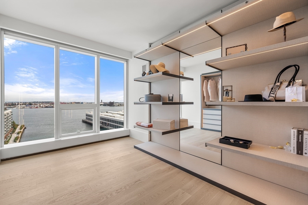 150 Seaport Blvd #15CD Boston, MA 02210 150 Seaport Blvd #15CD Boston, MA 02210