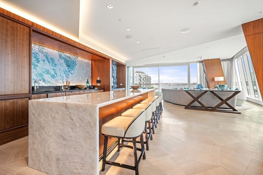 150 Seaport Blvd #15CD Boston, MA 02210 150 Seaport Blvd #15CD Boston, MA 02210