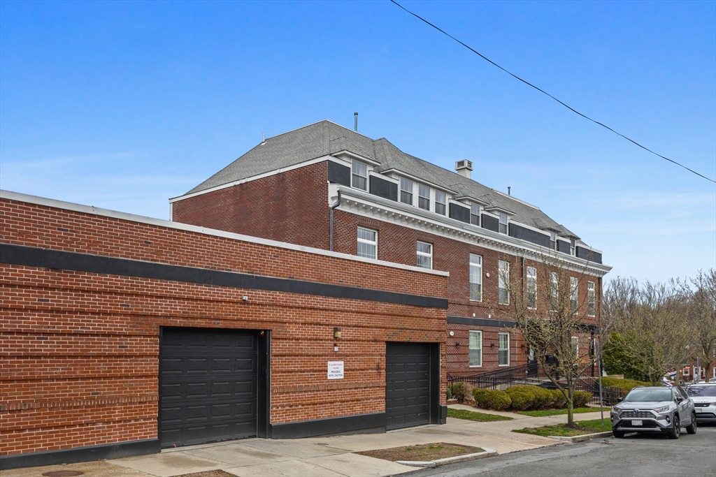 317 Main St #7 Wakefield, MA 01880