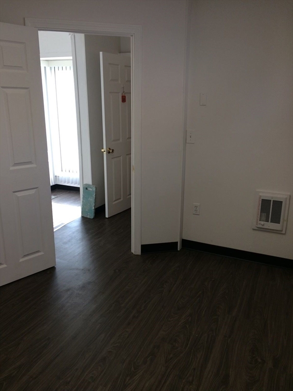 294 Water St Wakefield, MA 01880