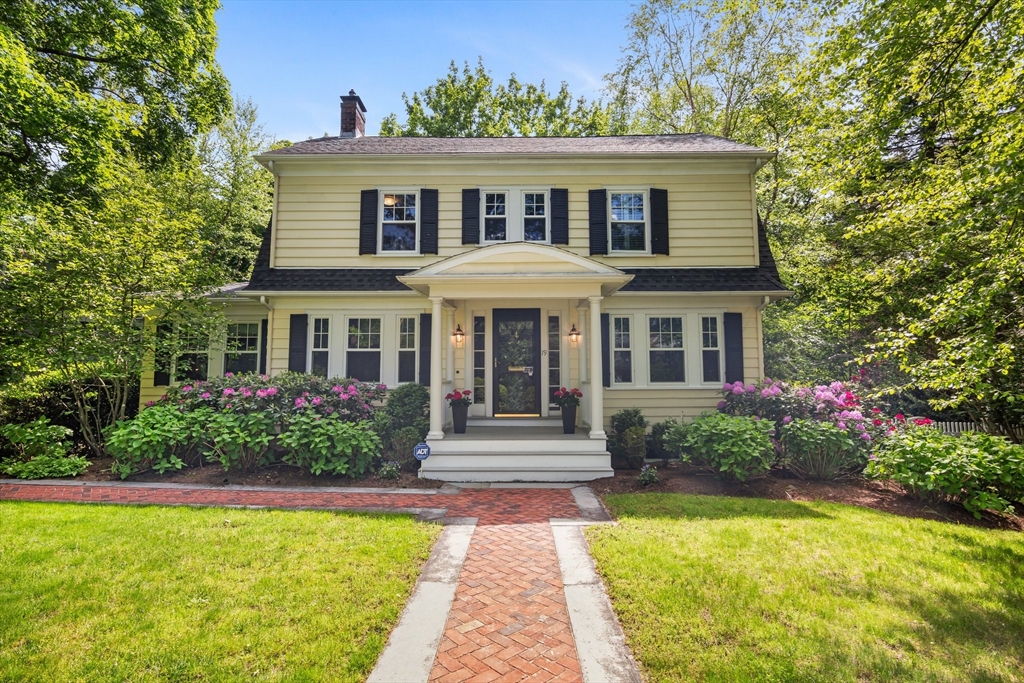 19 Whittier Rd