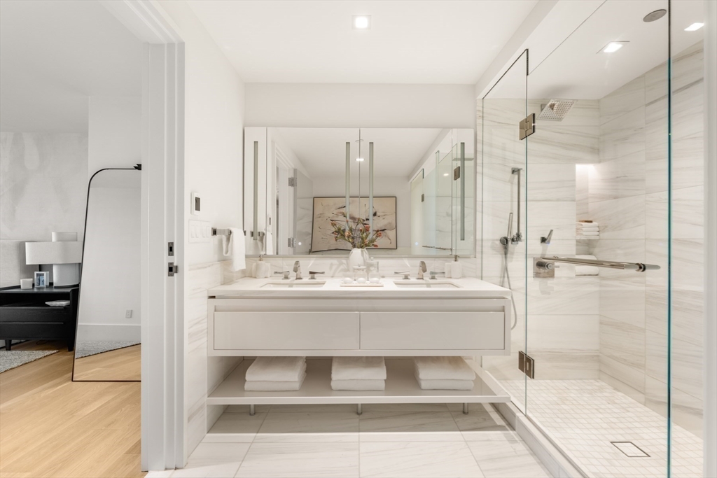 150 Seaport Blvd #15CD Boston, MA 02210