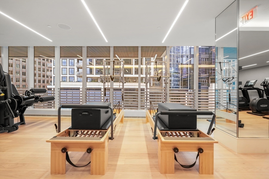 150 Seaport Blvd #15CD Boston, MA 02210