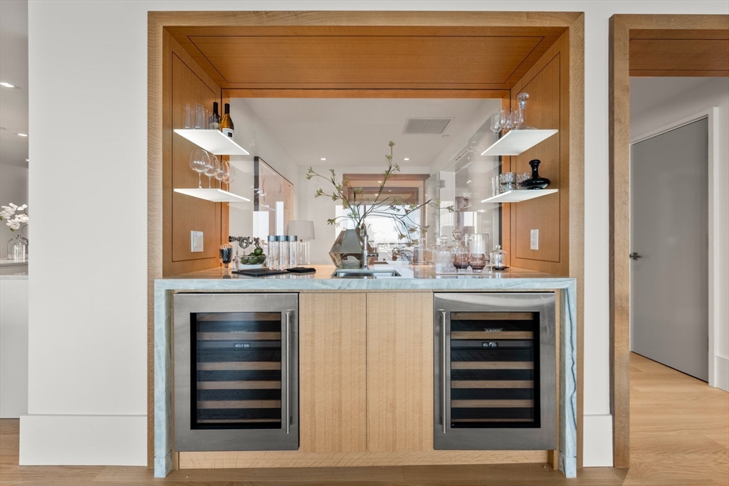 150 Seaport Blvd #15CD Boston, MA 02210