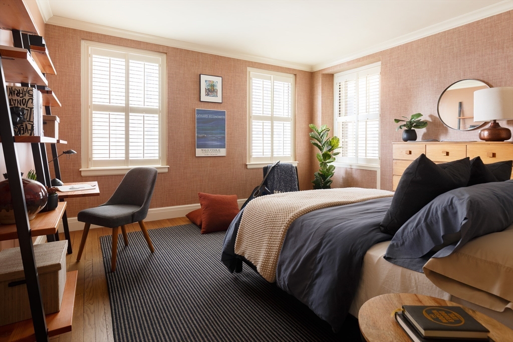 172 Beacon St #4 Boston, MA 02116