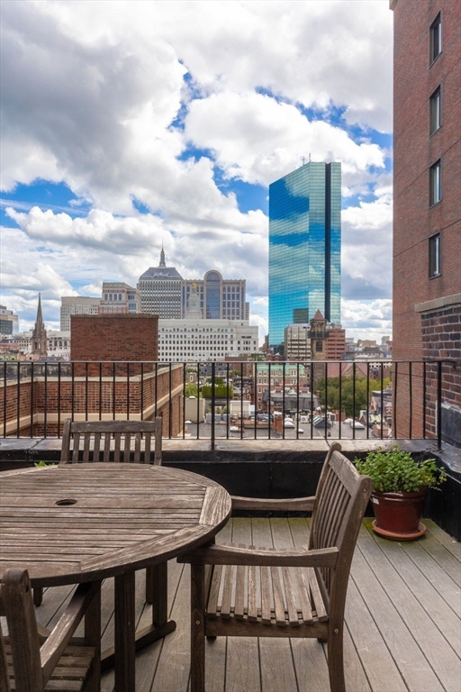 172 Beacon St #4 Boston, MA 02116