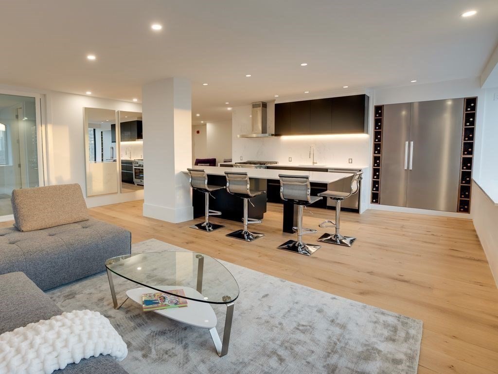 65 East India Row #Penthouse B Boston, MA 02110