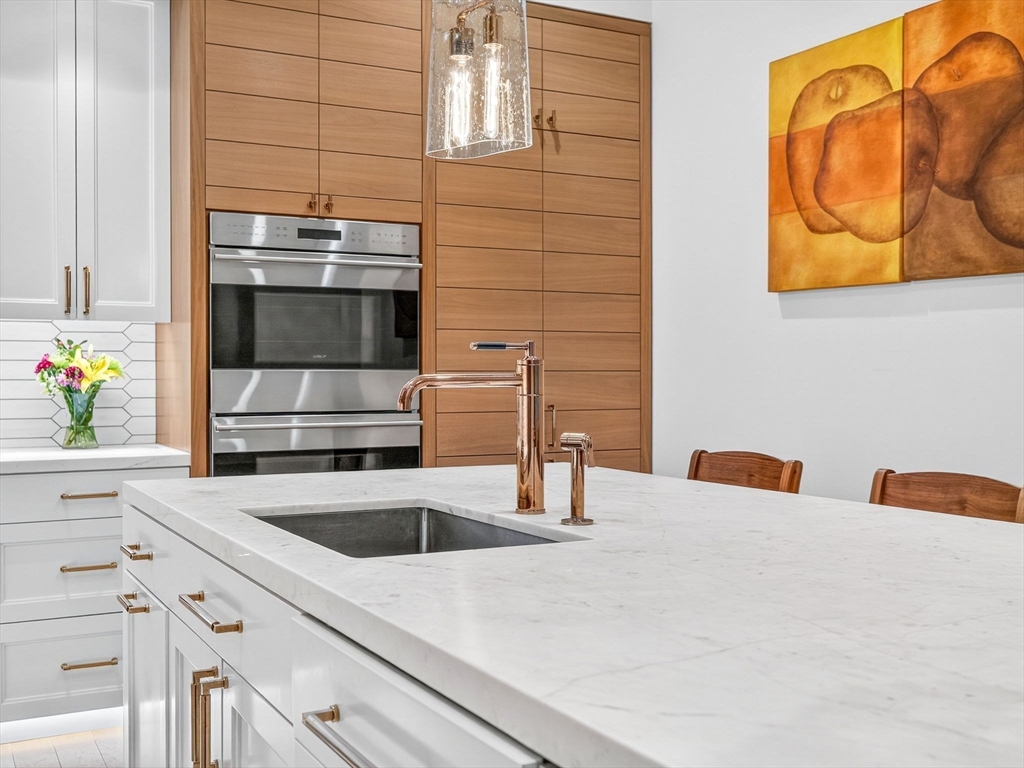 45 Temple St #408 Boston, MA 02114