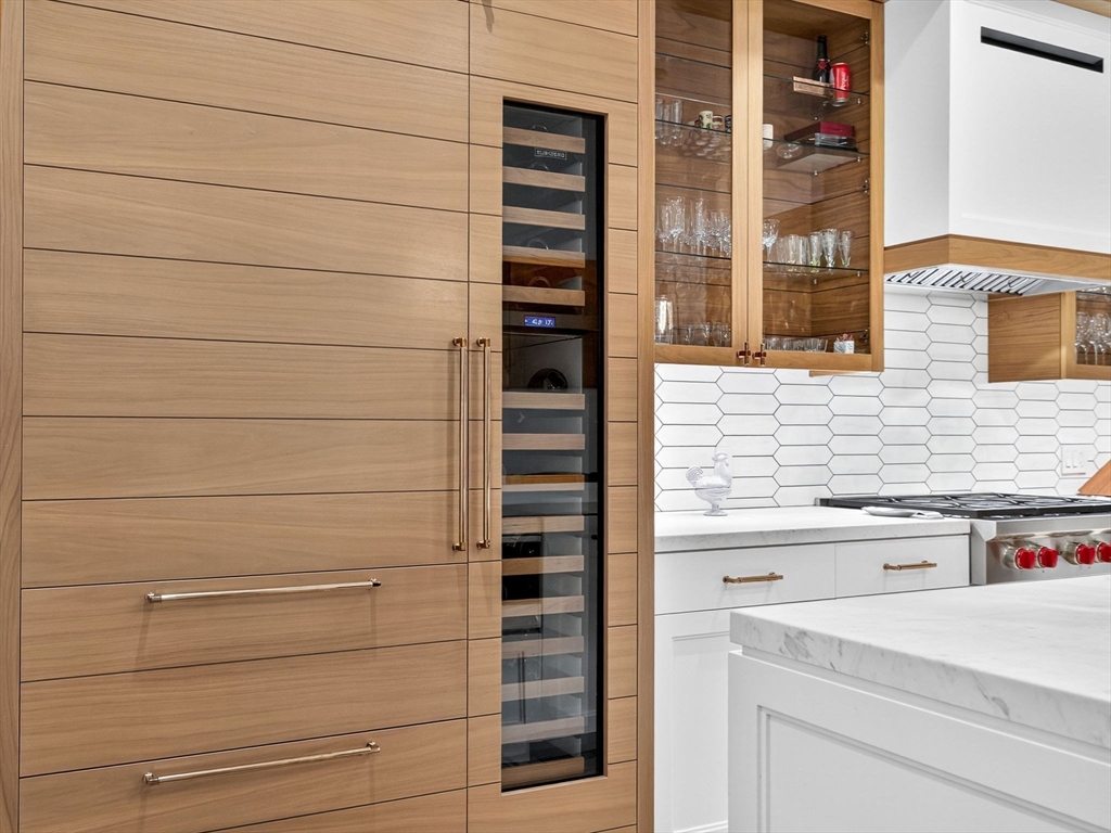 45 Temple St #408 Boston, MA 02114