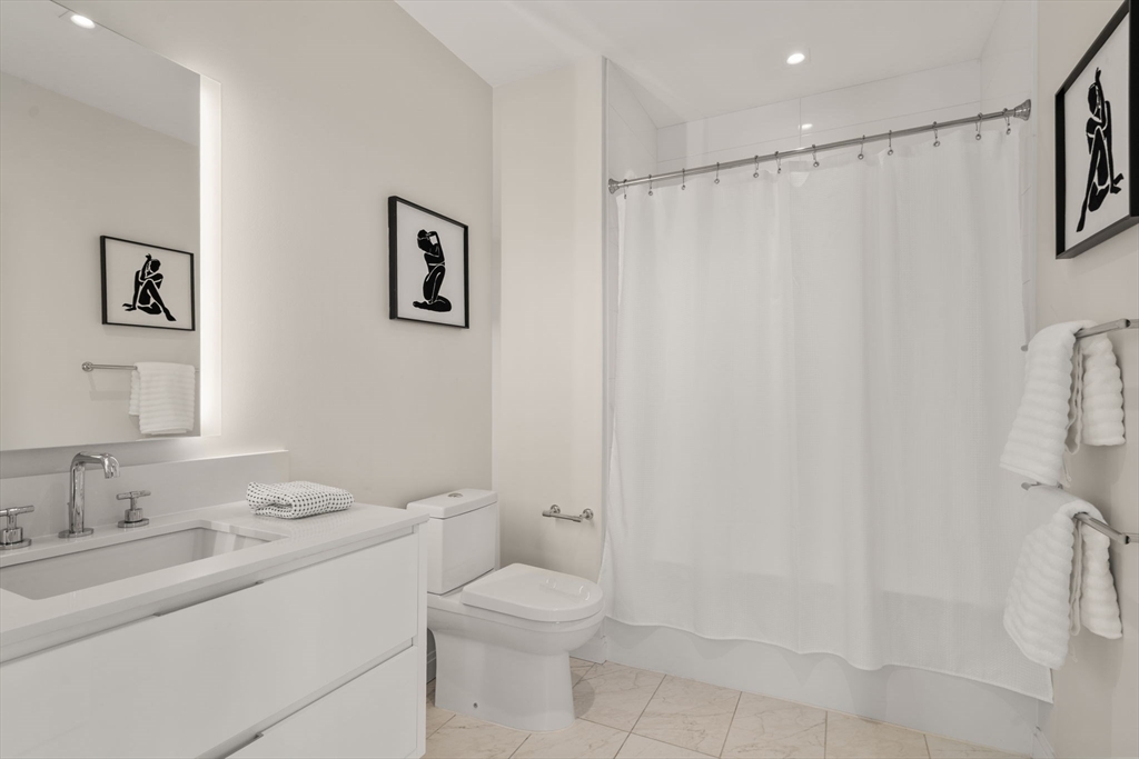 100 Shawmut Ave #309 Boston, MA 02118