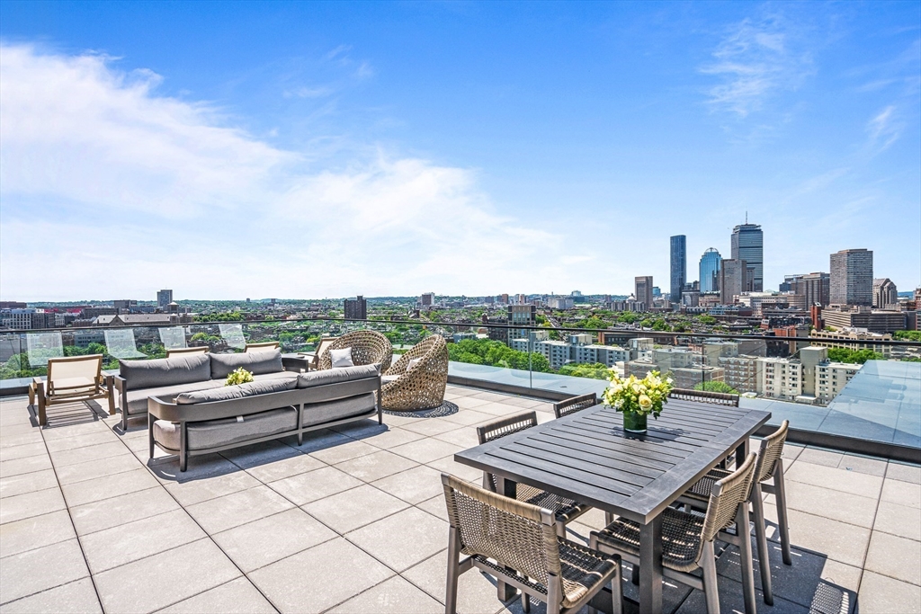 100 Shawmut Ave #309 Boston, MA 02118