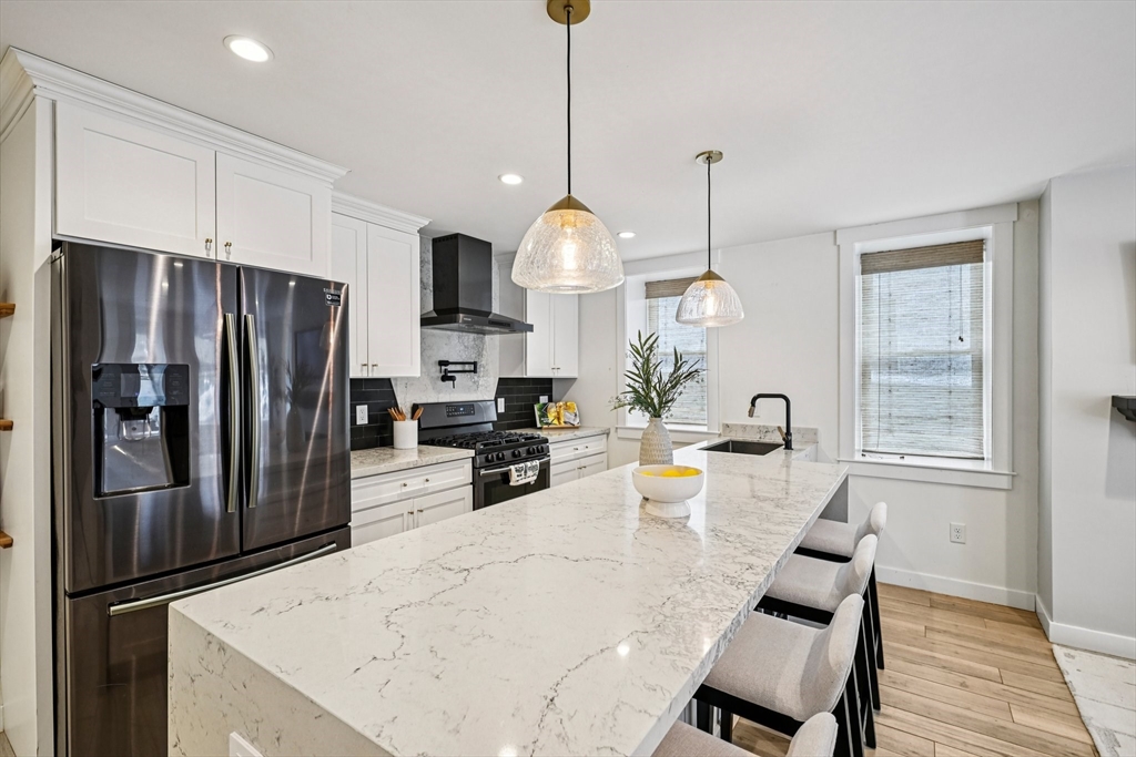 10 Wakefield Ave #B Wakefield, MA 01880