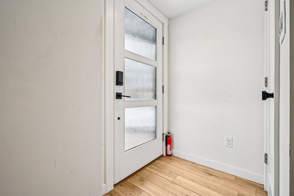 10 Wakefield Ave #B Wakefield, MA 01880