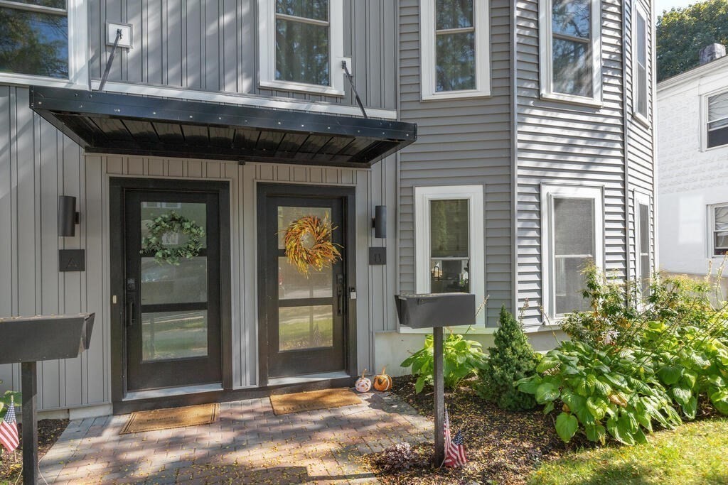 10 Wakefield Ave #B Wakefield, MA 01880