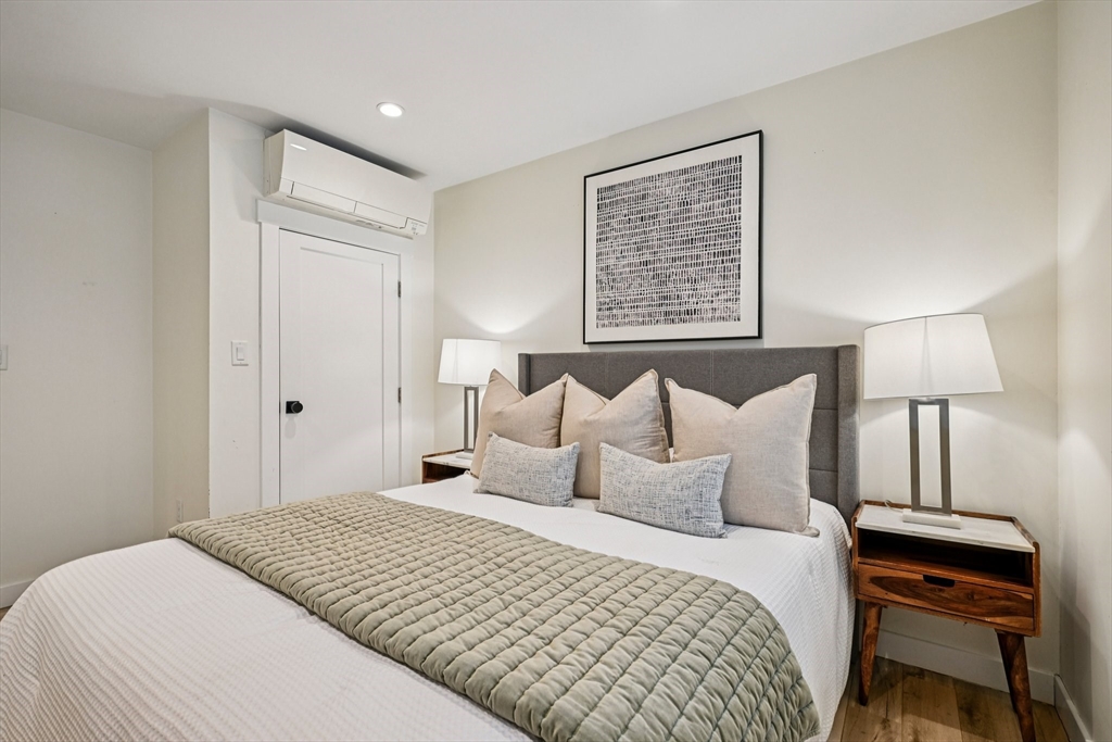 10 Wakefield Ave #B Wakefield, MA 01880