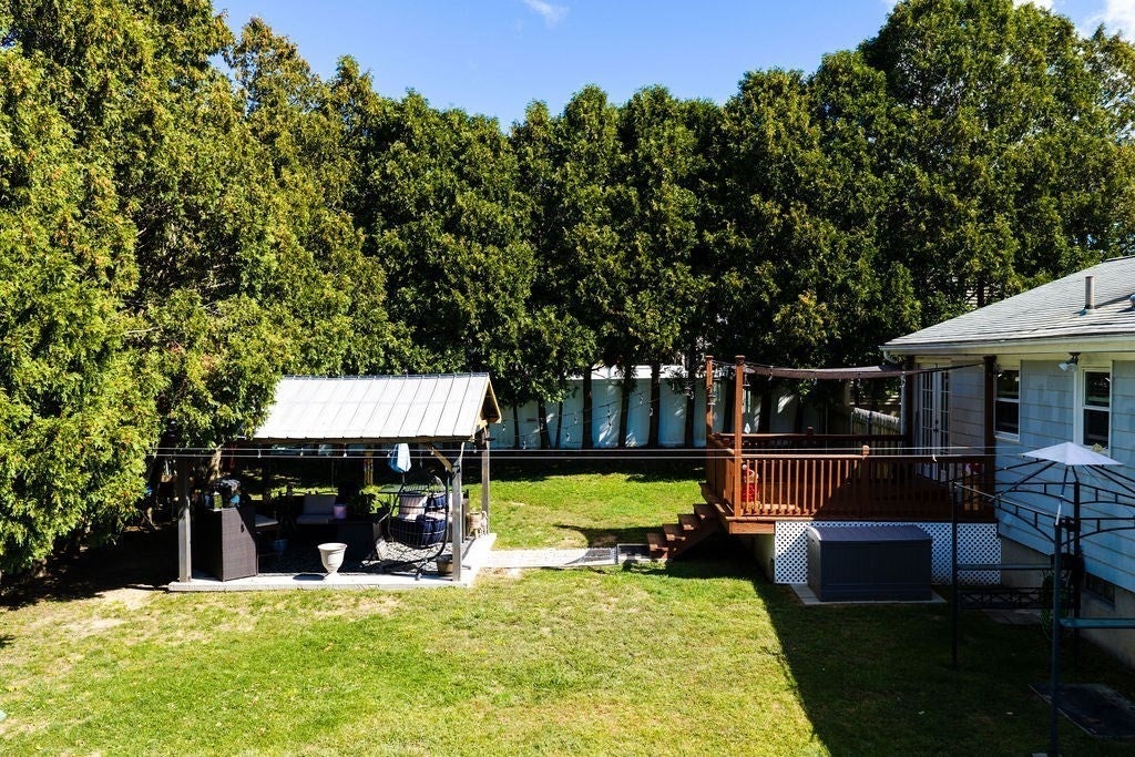 24 Vincenzo Dr West Warwick, RI 02893