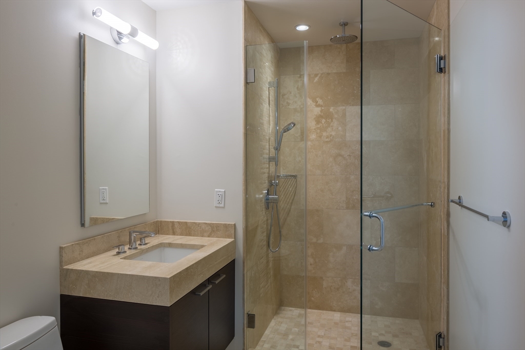 1 Franklin St #1709 Boston, MA 02110