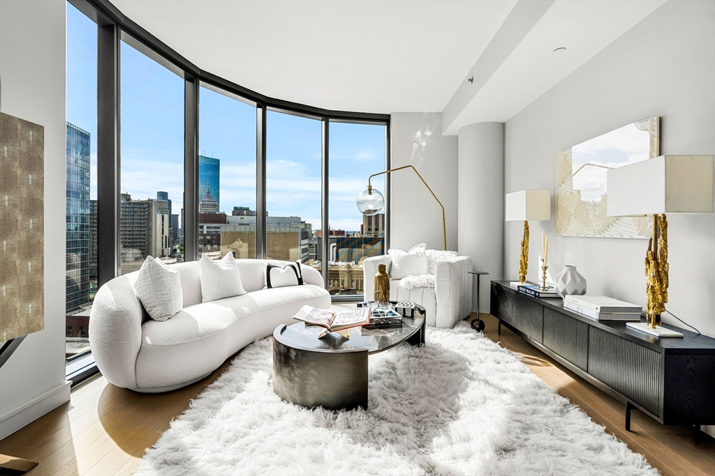 55 Lagrange St #1404