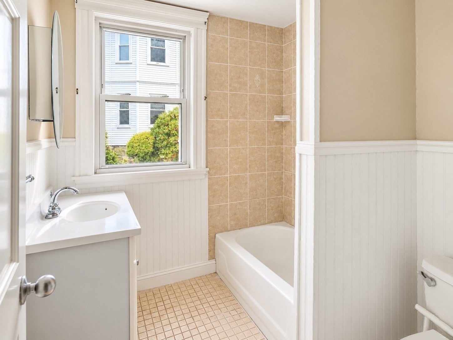 65 Chestnut St #1 Wakefield, MA 01880