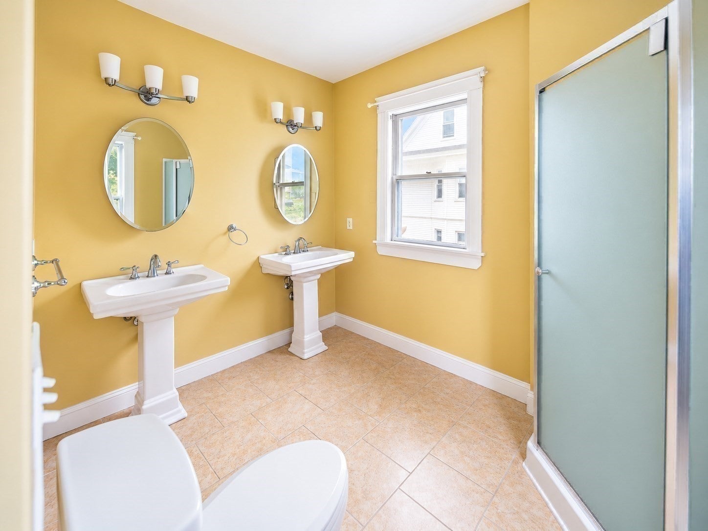65 Chestnut St #1 Wakefield, MA 01880