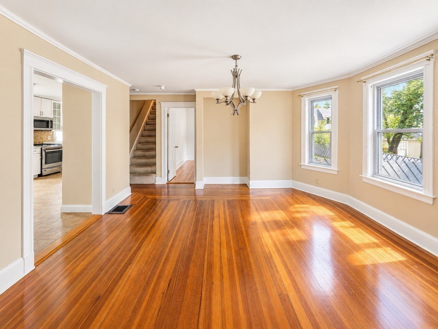 65 Chestnut St #1 Wakefield, MA 01880