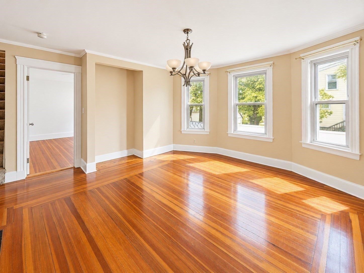 65 Chestnut St #1 Wakefield, MA 01880