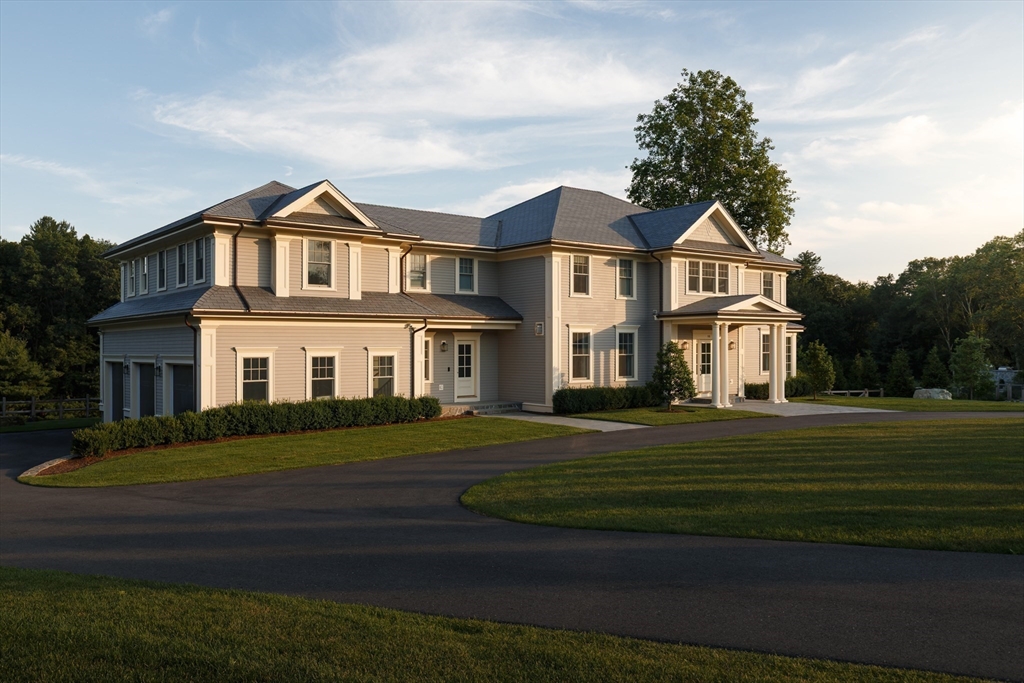 98 Heather Ln Needham, MA 02492 98 Heather Ln Needham, MA 02492