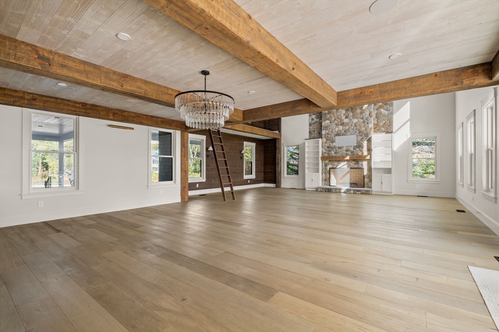 140 Livingstone Ave Beverly, MA 01915 140 Livingstone Ave Beverly, MA 01915