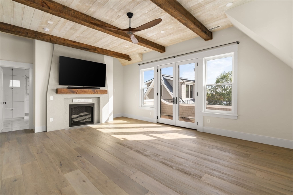 140 Livingstone Ave Beverly, MA 01915 140 Livingstone Ave Beverly, MA 01915