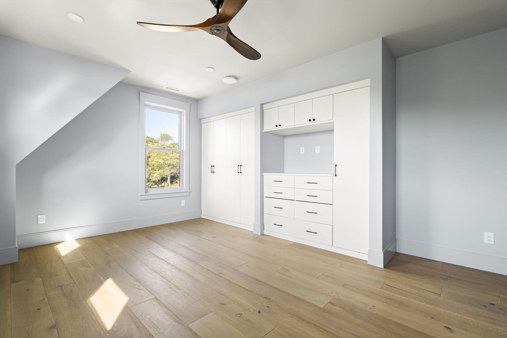 140 Livingstone Ave Beverly, MA 01915 140 Livingstone Ave Beverly, MA 01915