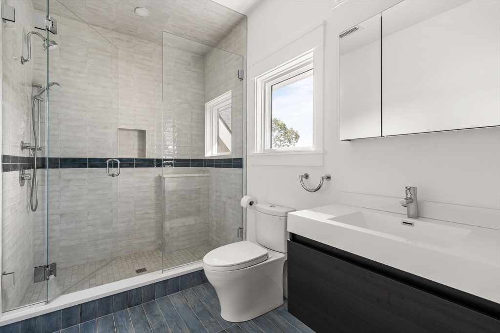 140 Livingstone Ave Beverly, MA 01915 140 Livingstone Ave Beverly, MA 01915