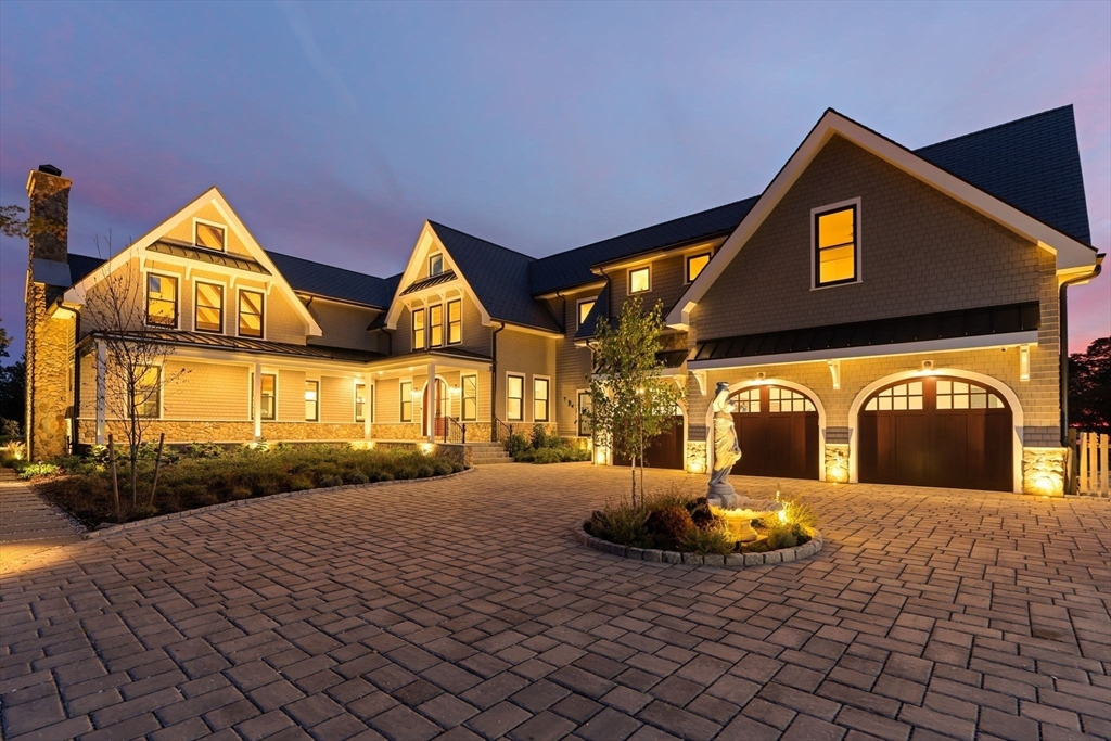 140 Livingstone Ave Beverly, MA 01915 140 Livingstone Ave Beverly, MA 01915
